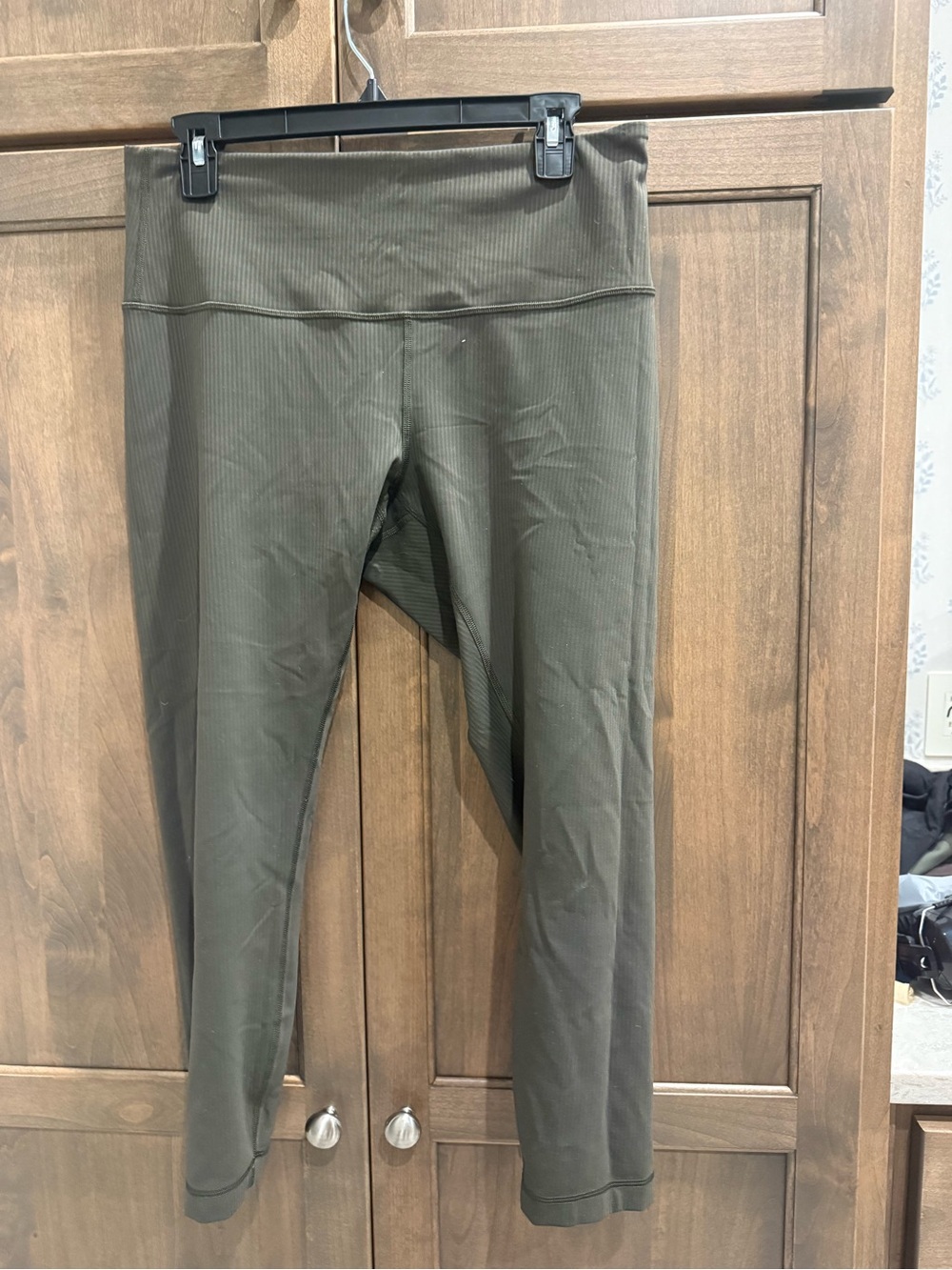 Lululemon Ribbed Wonder Under High-Waist Leggings in Olive Green